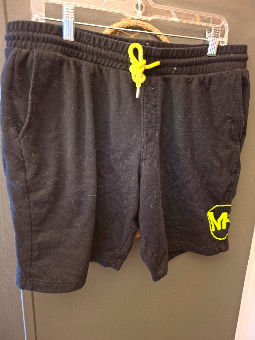 Michael Kors Men's Black Sweat Shorts Drawstring Elastic Waist Pockets Logo
